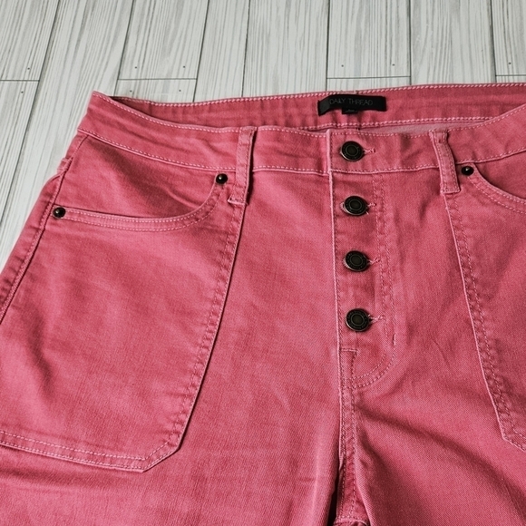 Daily Thread High Rise Cropped Ankle Flare Jeans in Jolie Clay Wash Size 16 NWOT - Picture 4 of 11